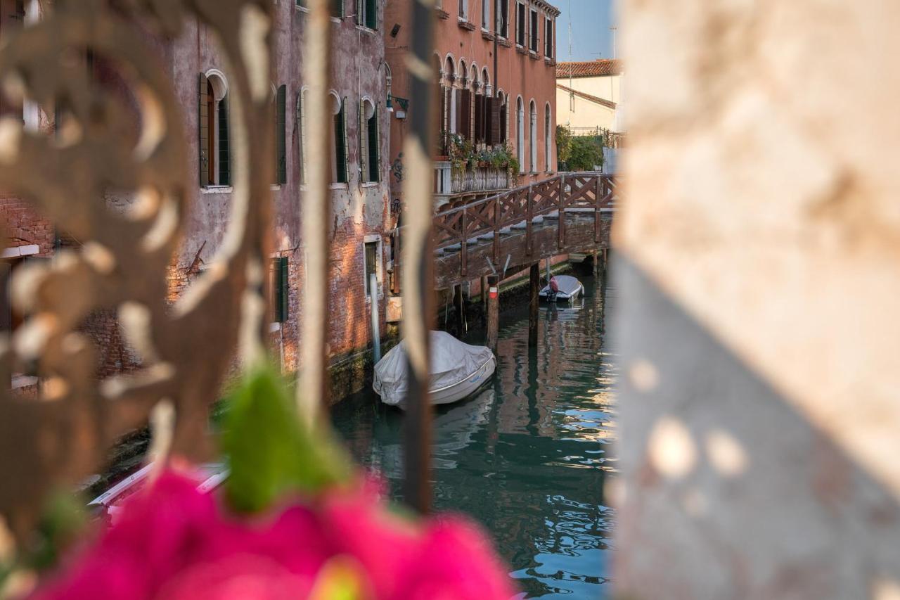 Colombina Home Venice With Canal View Экстерьер фото